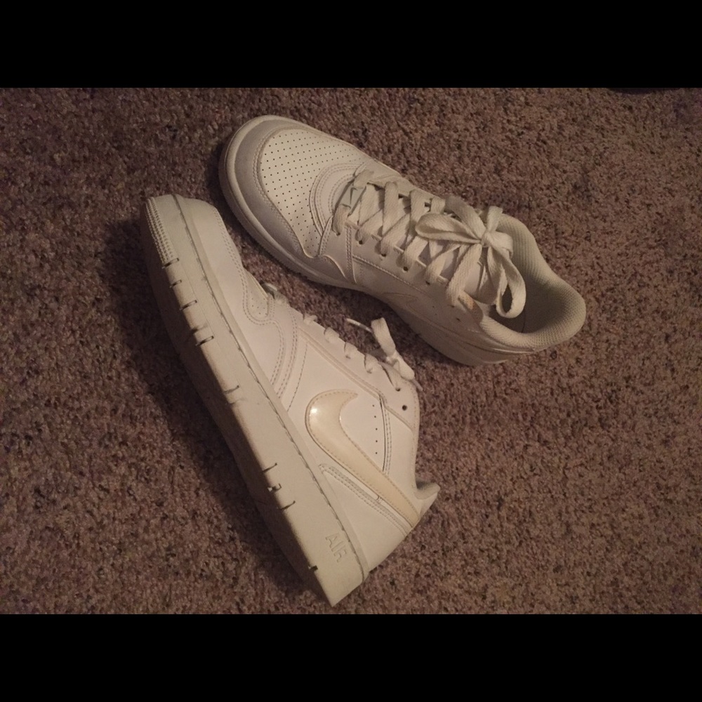 Nike Air Women’s sz 8